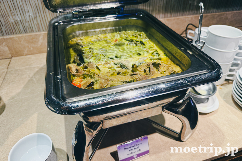 グリーンカレー(牛肉)。