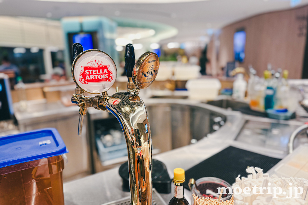 ビールサーバーはステラ・アルトワ。
